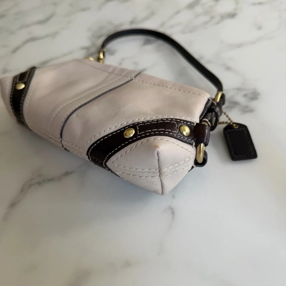 COACH Y2K Vintage Carly Leather Wristlet Mini Bag 40492 Parchment Ivory Brown - Picture 10 of 15